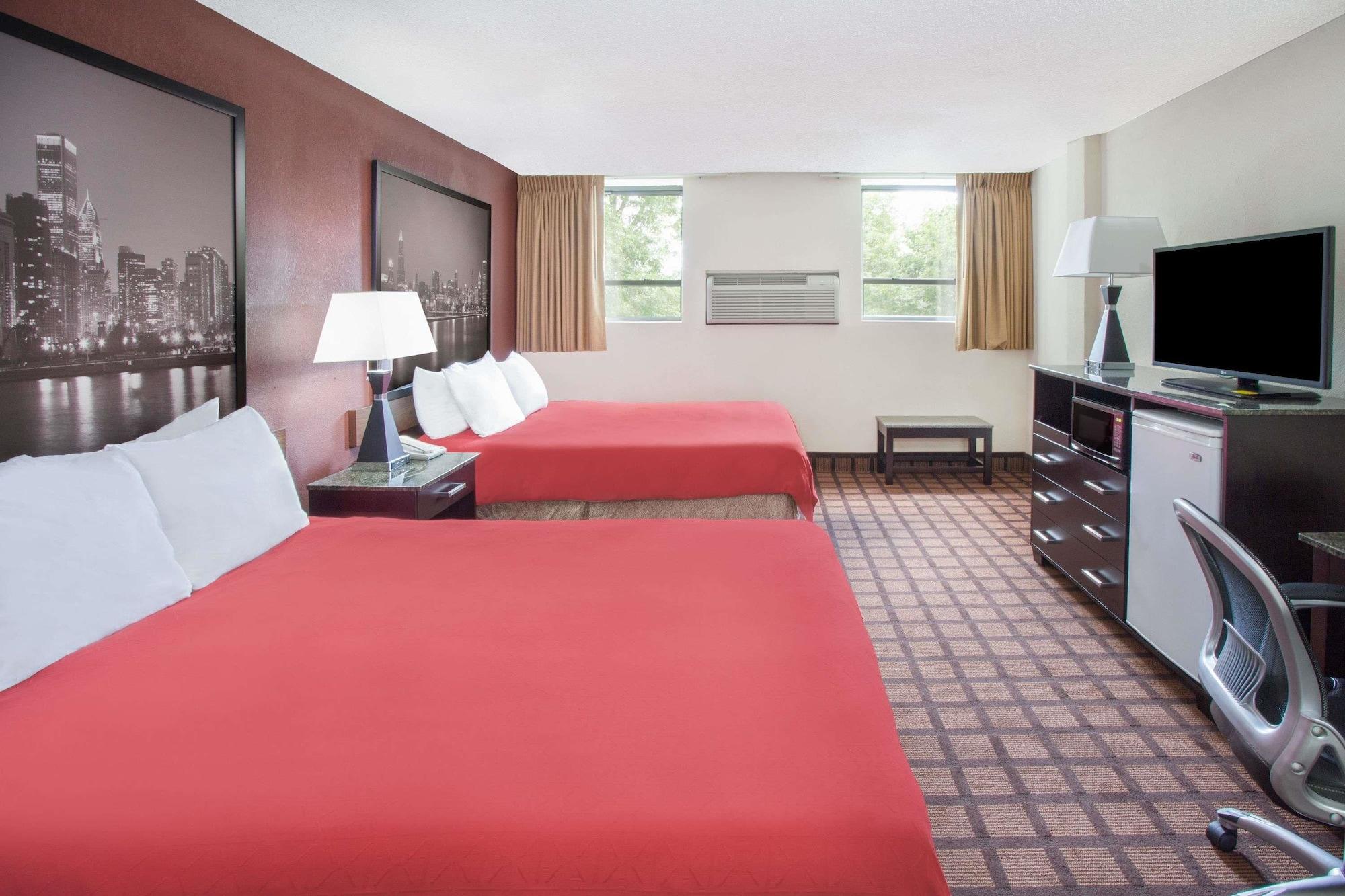 Hotel Super 8 By Wyndham Chicago Il Esterno foto